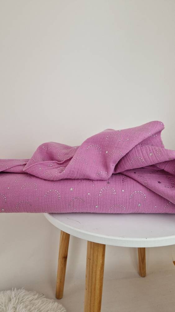 Musselin mit Metallic Druck rosa