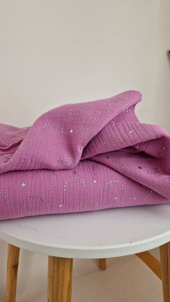 Musselin mit Metallic Druck rosa